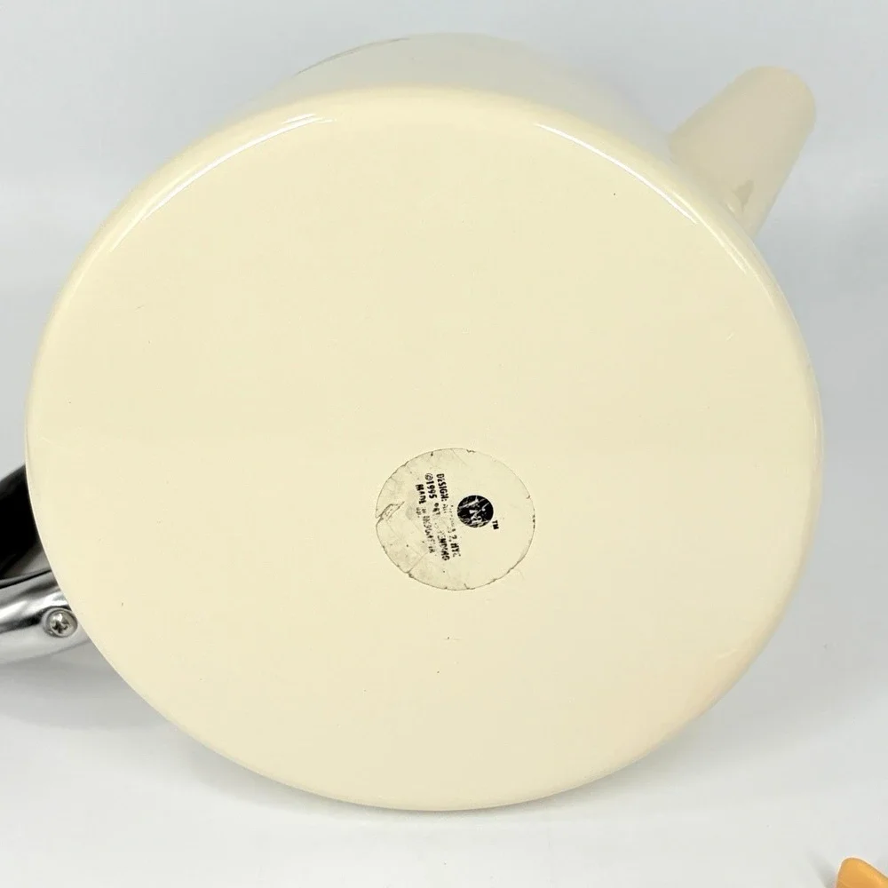 Vintage Via Bird House Tea Kettle Design: Ancona 2 Enamel Whistling Teapot